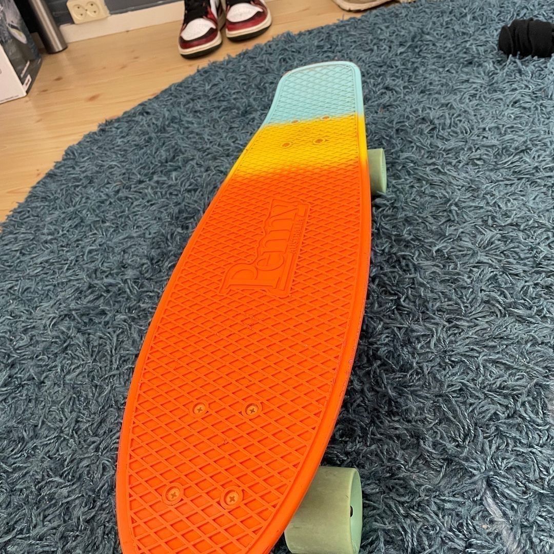 Penny board nickel