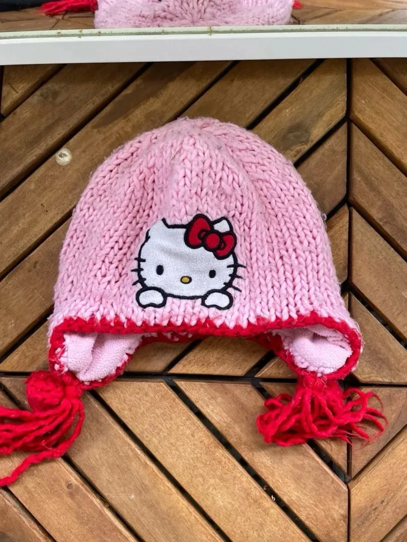 Hello Kitty beanie