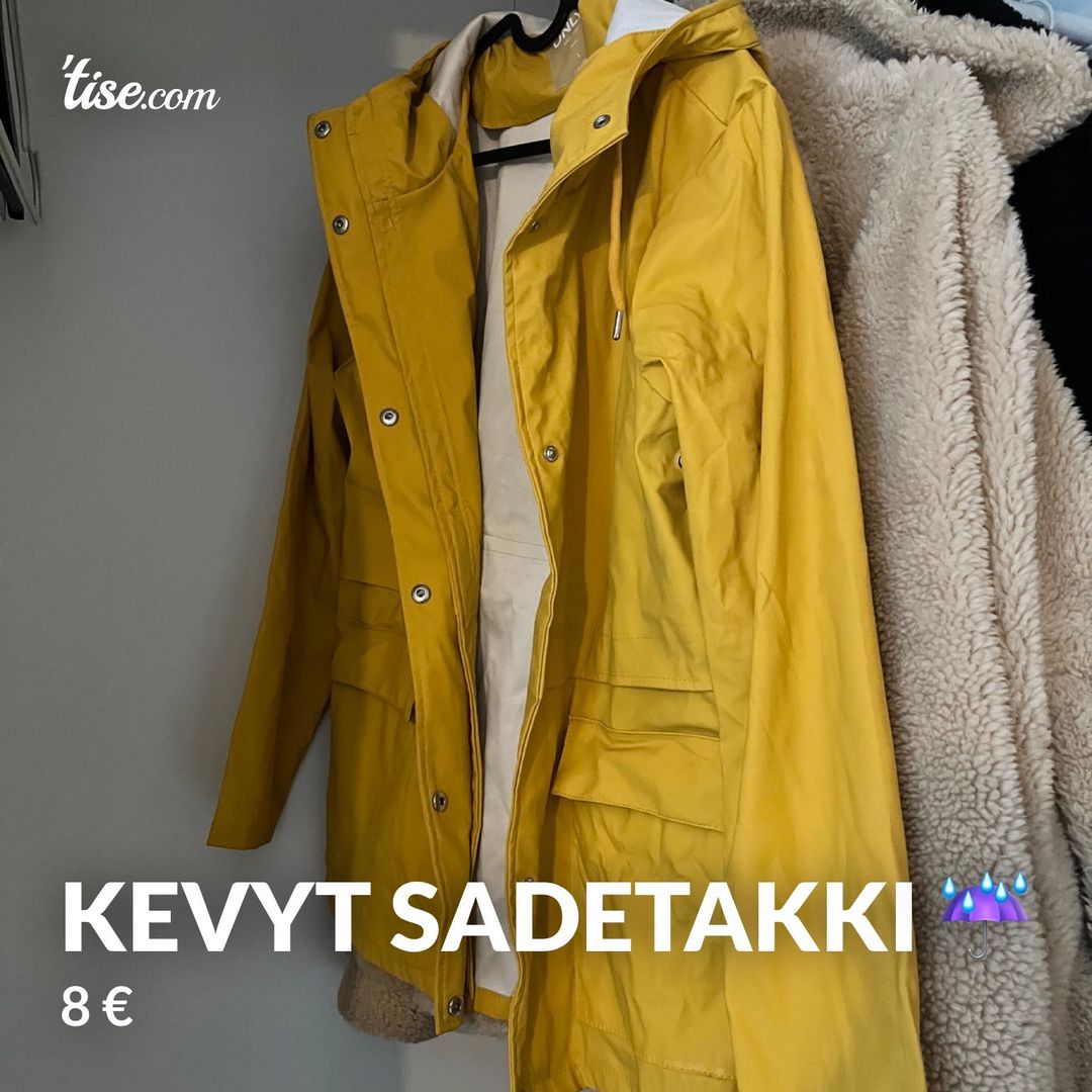 Kevyt sadetakki ☔️