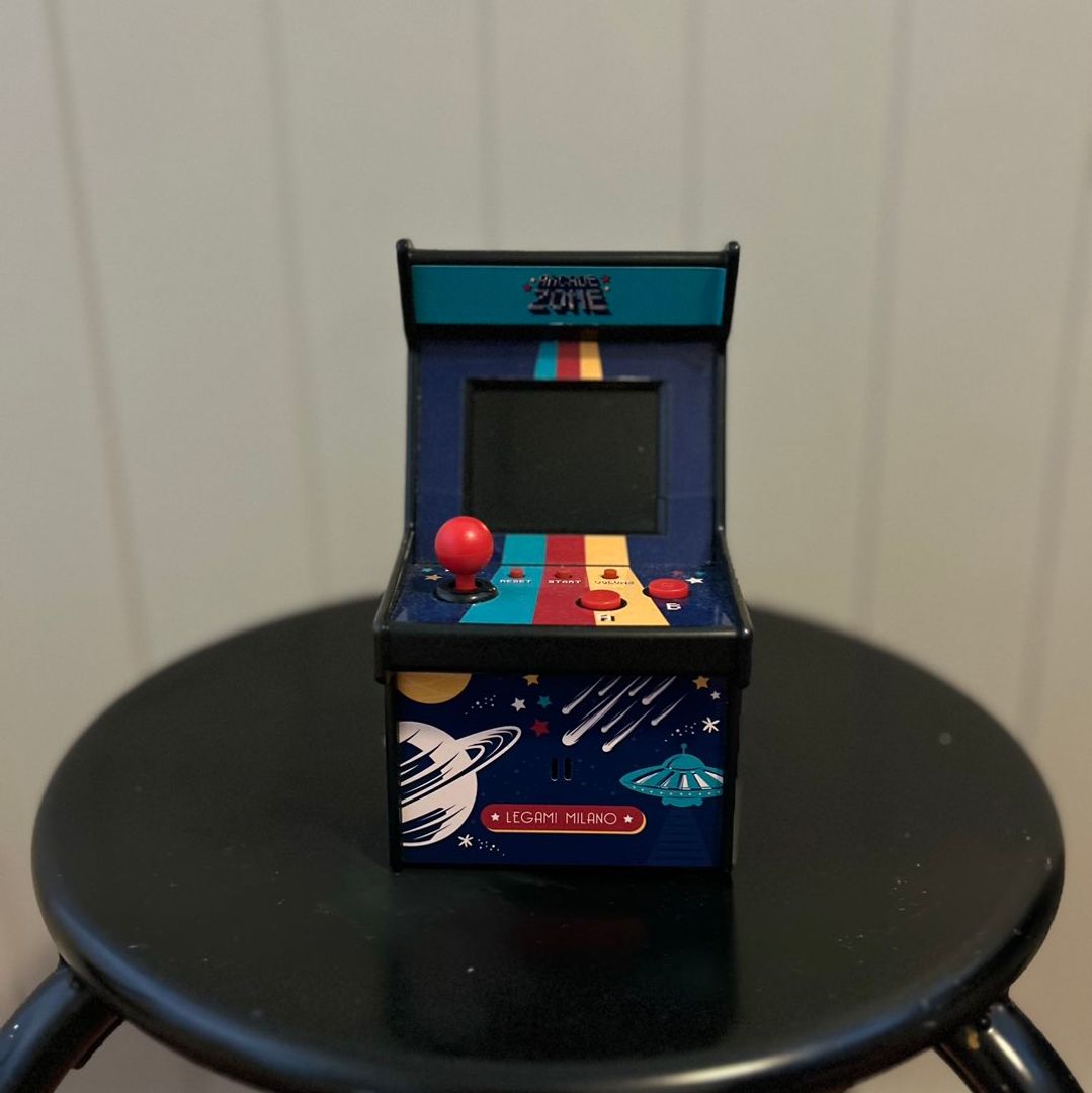 Mini arcade game