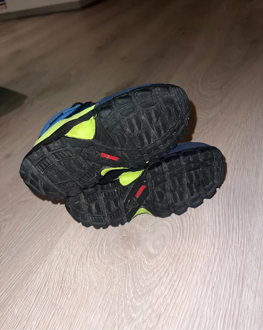 Adidas goretex