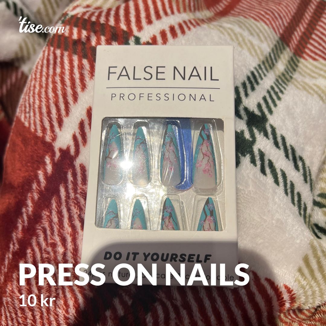 Press on nails