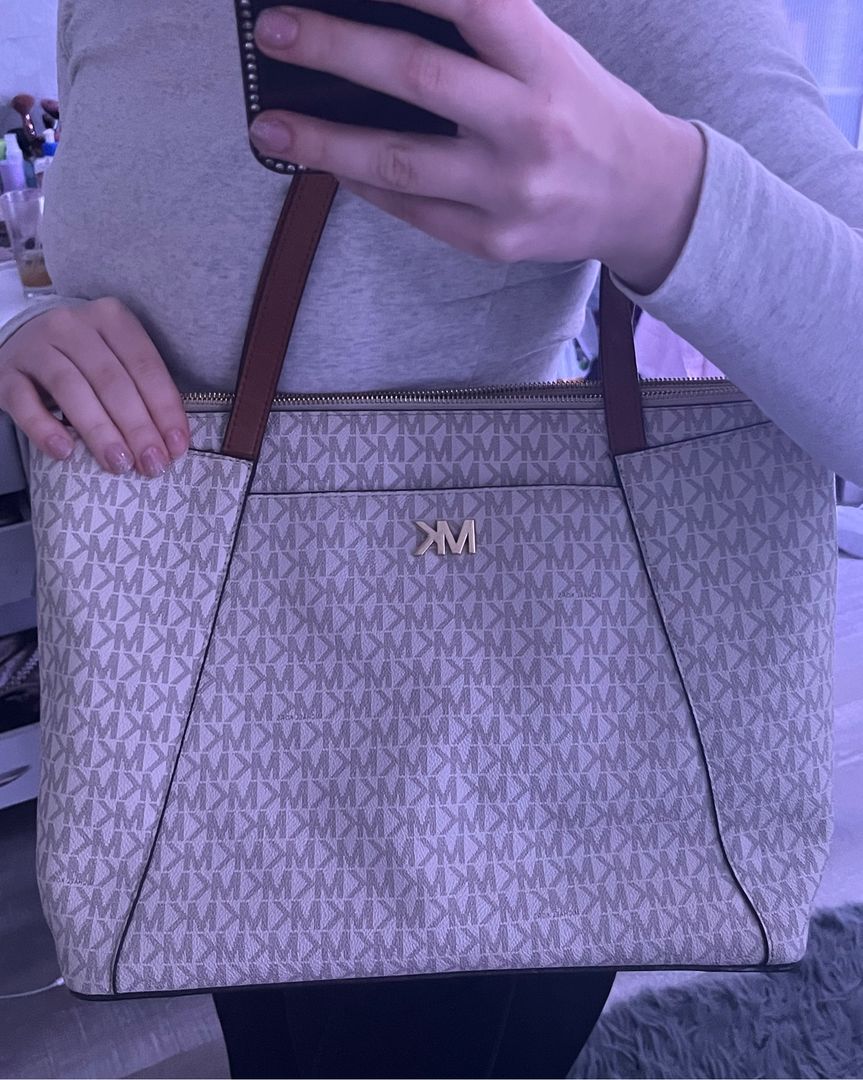 michael kors laukku