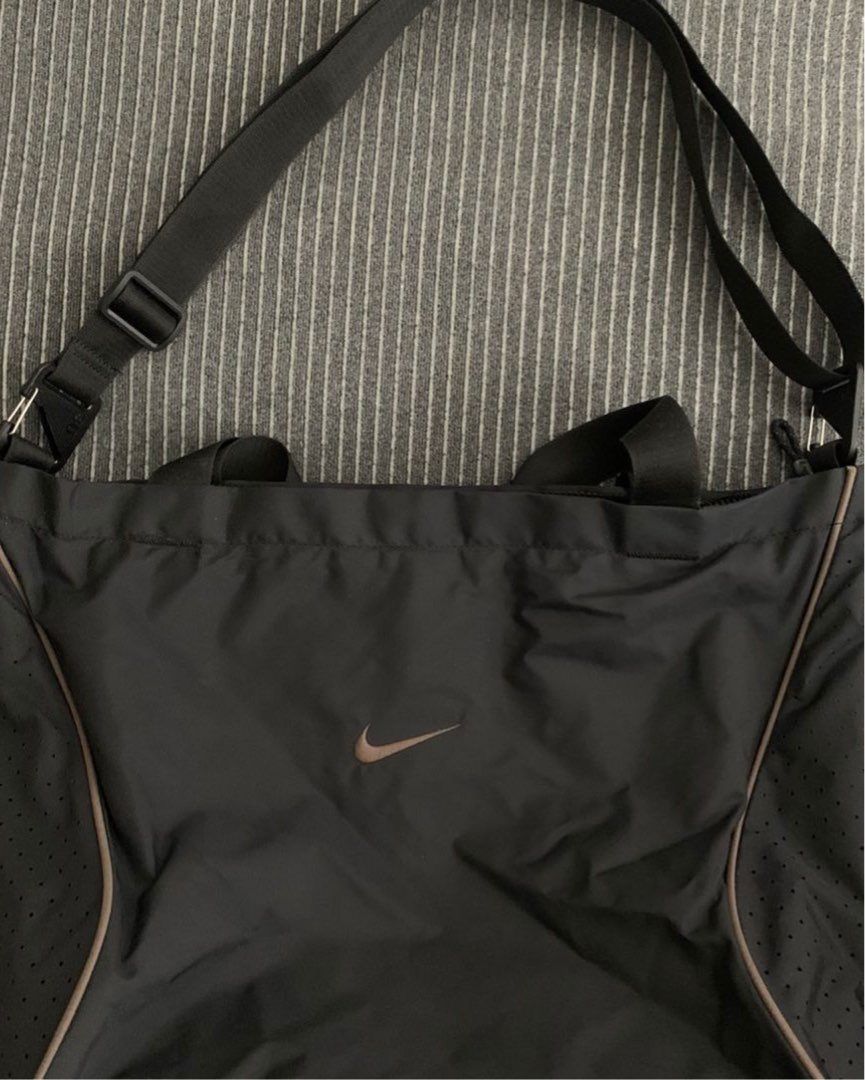 Nike essentials tote