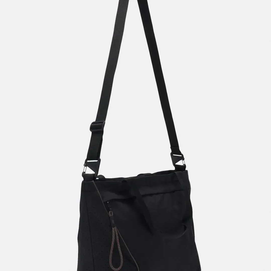 Nike essentials tote