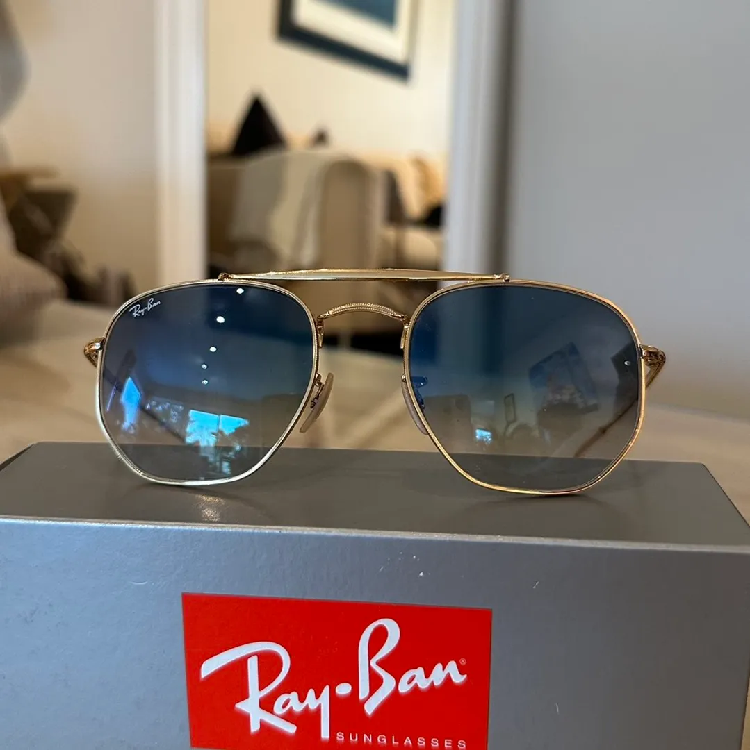 RayBan Marshal