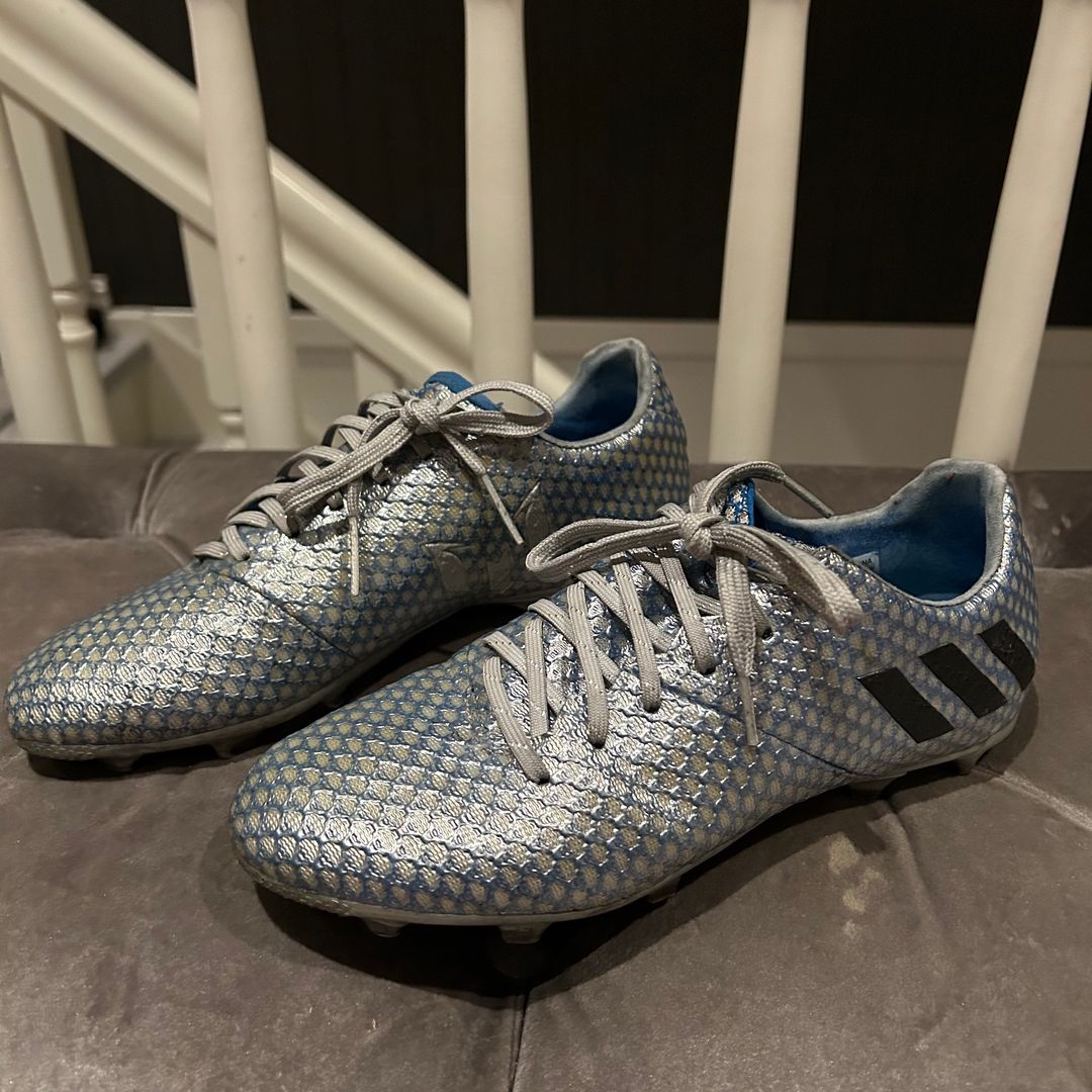 Adidas messi 161