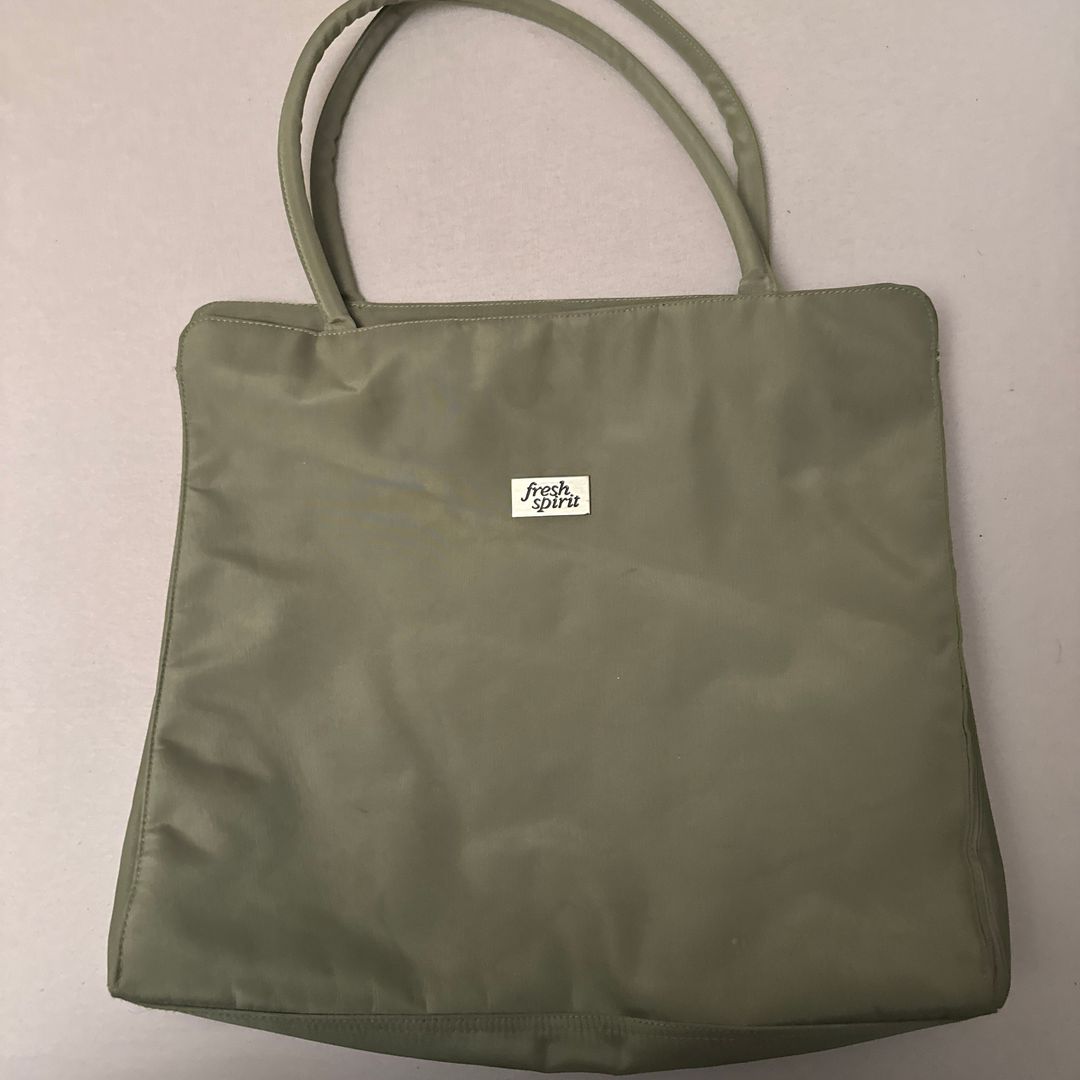 Shoulder bag