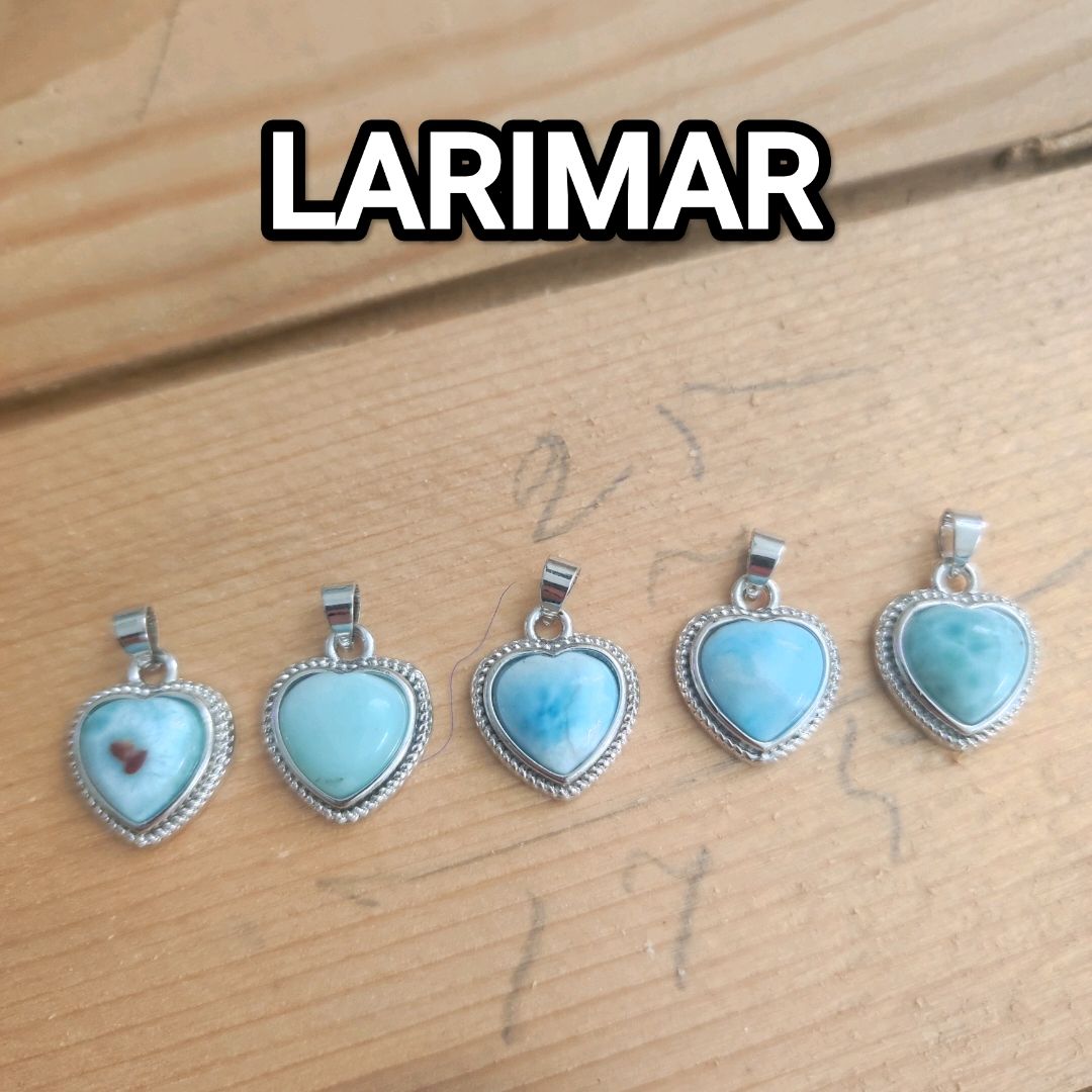 EKTE LARIMAR