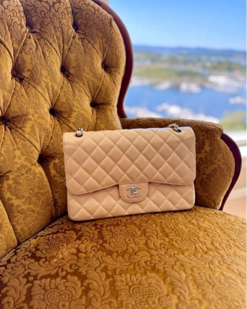 Chanel Jumbo 255