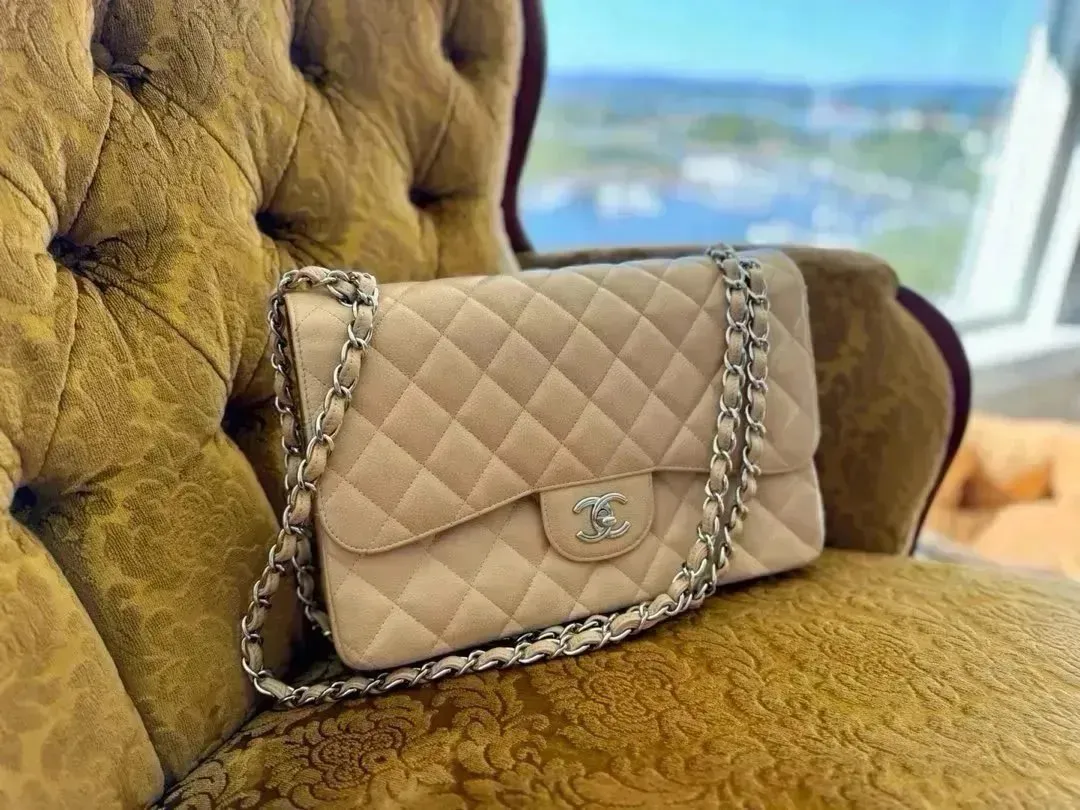 Chanel Jumbo 255