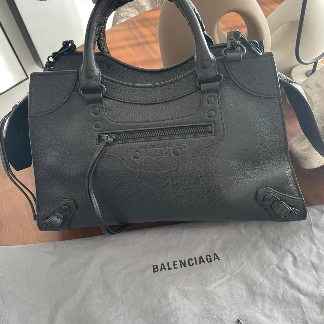 Balenciaga city bag