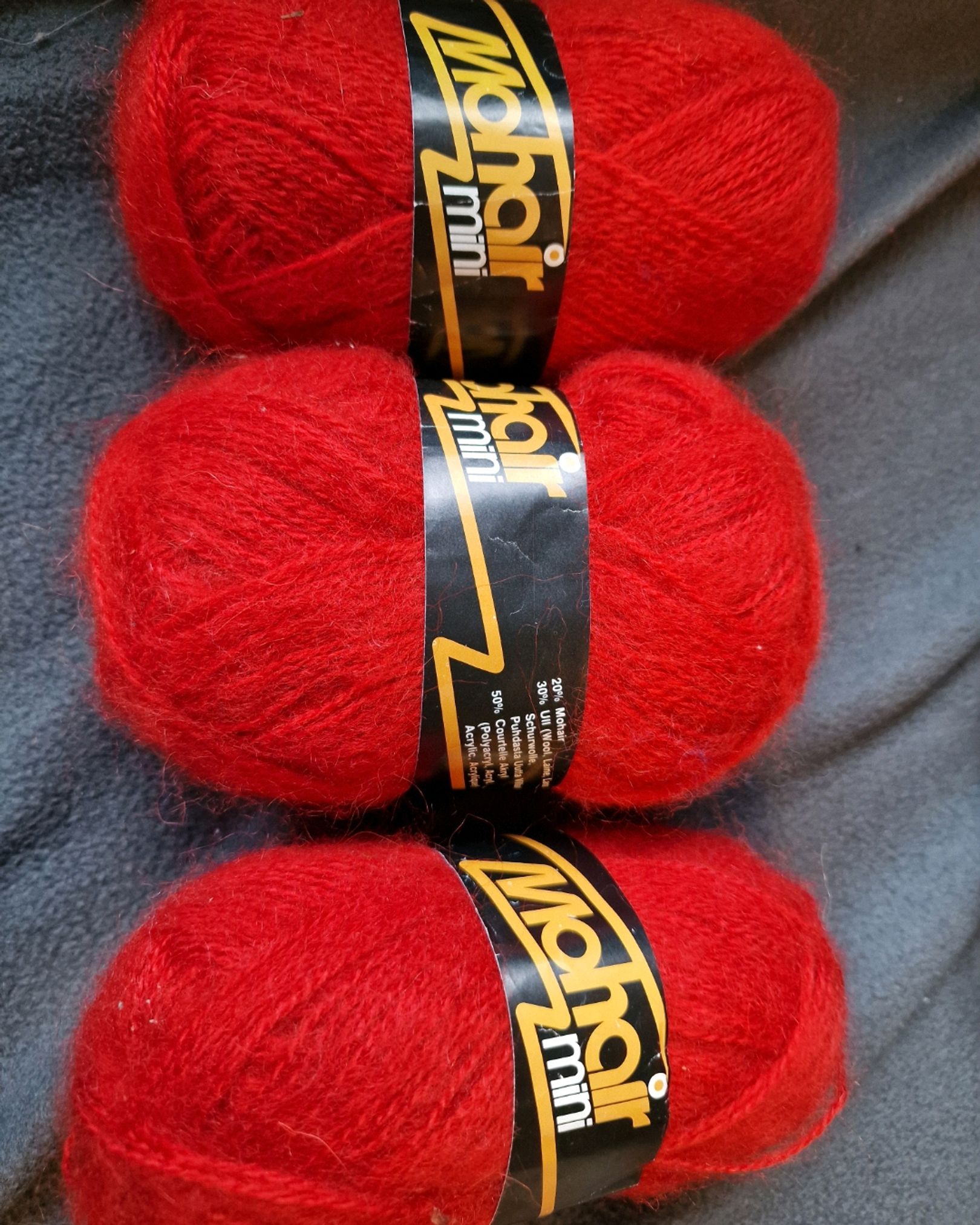 Mohair Mini