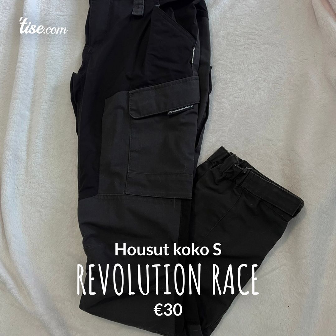 Revolution Race