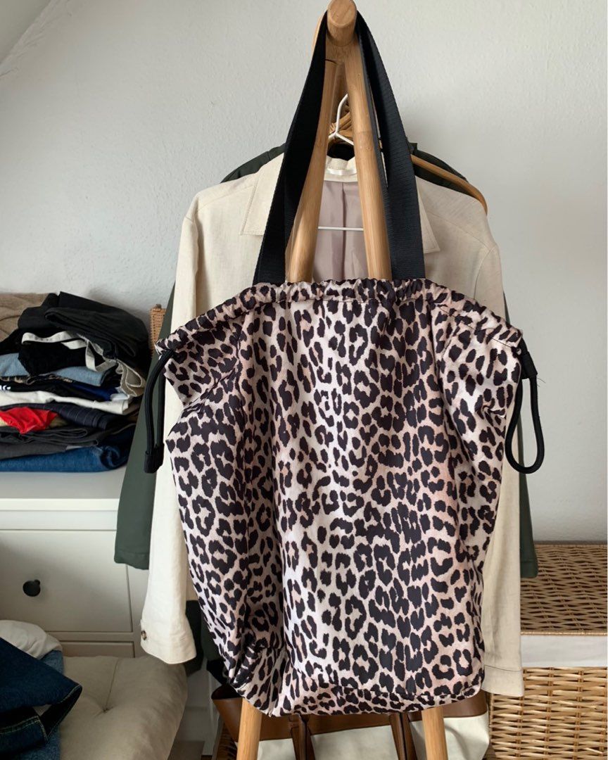 Ganni leopard tote