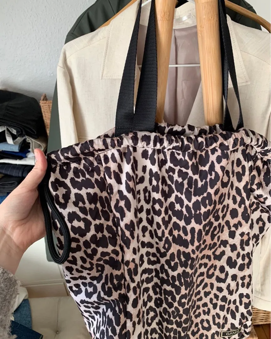 Ganni leopard tote