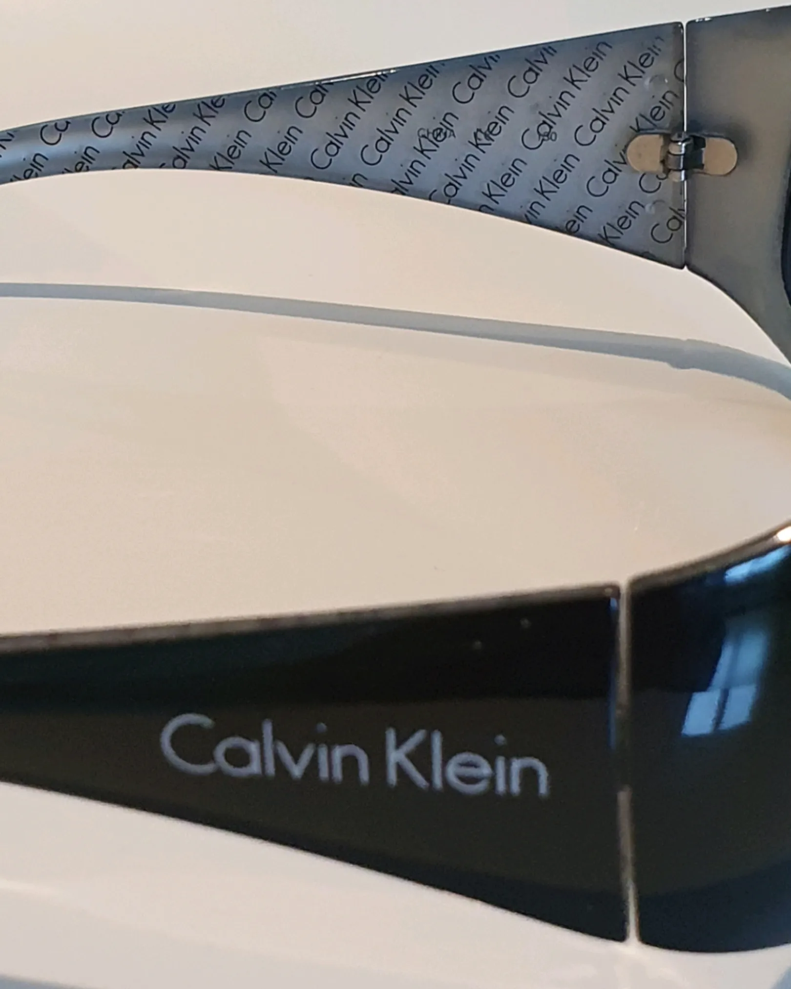 Calvin Klein Brille