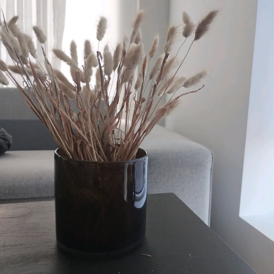 Svart Vase