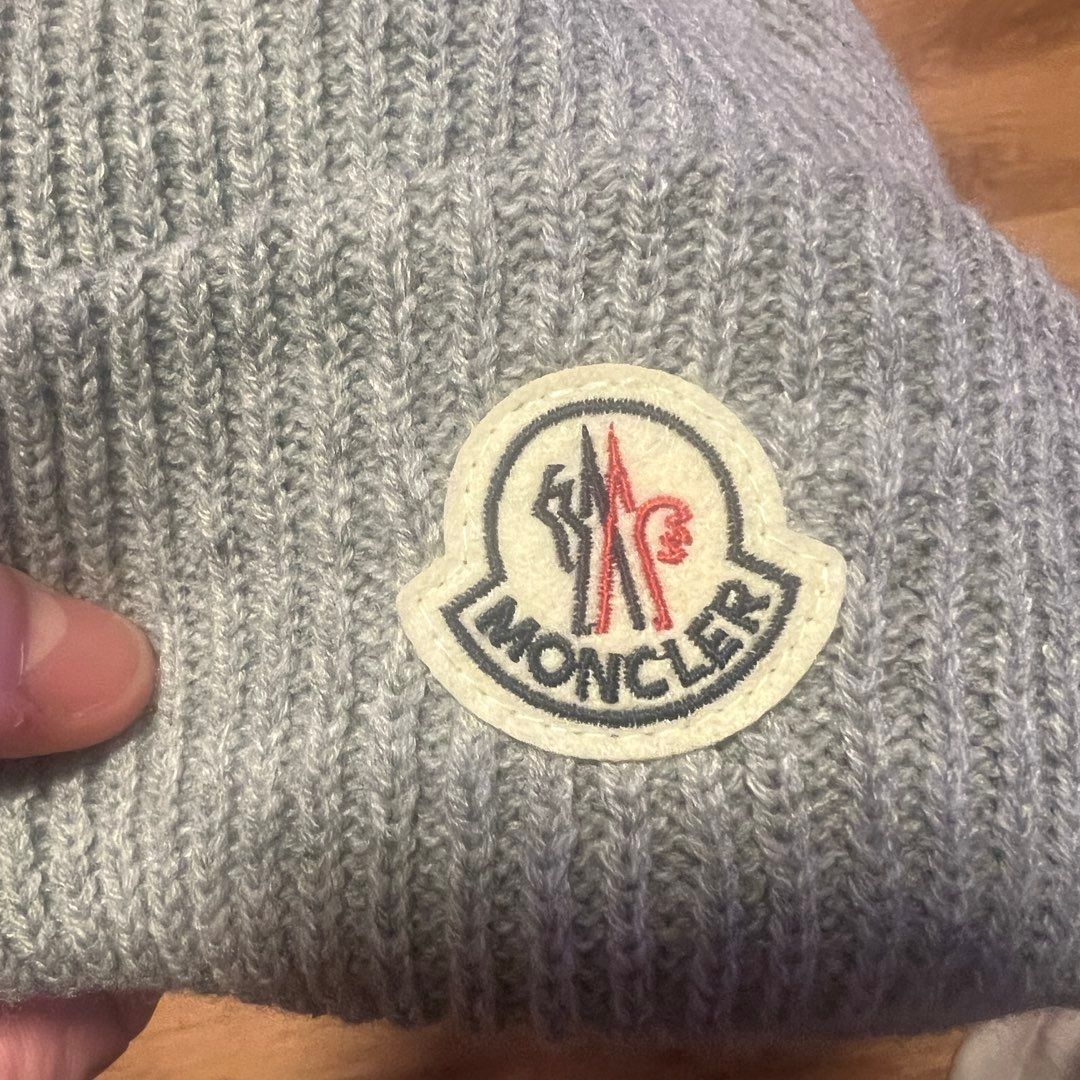 Moncler Lue