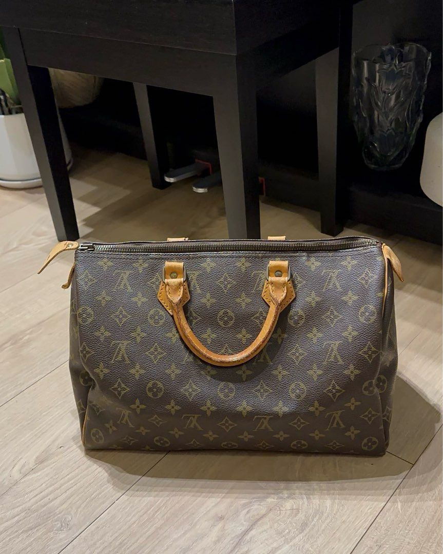 Louis vuitton speedy