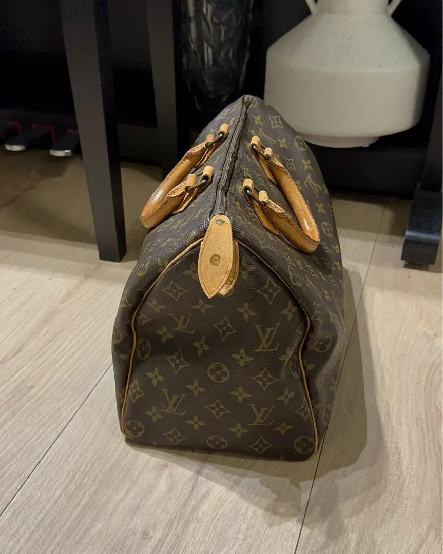 Louis vuitton speedy