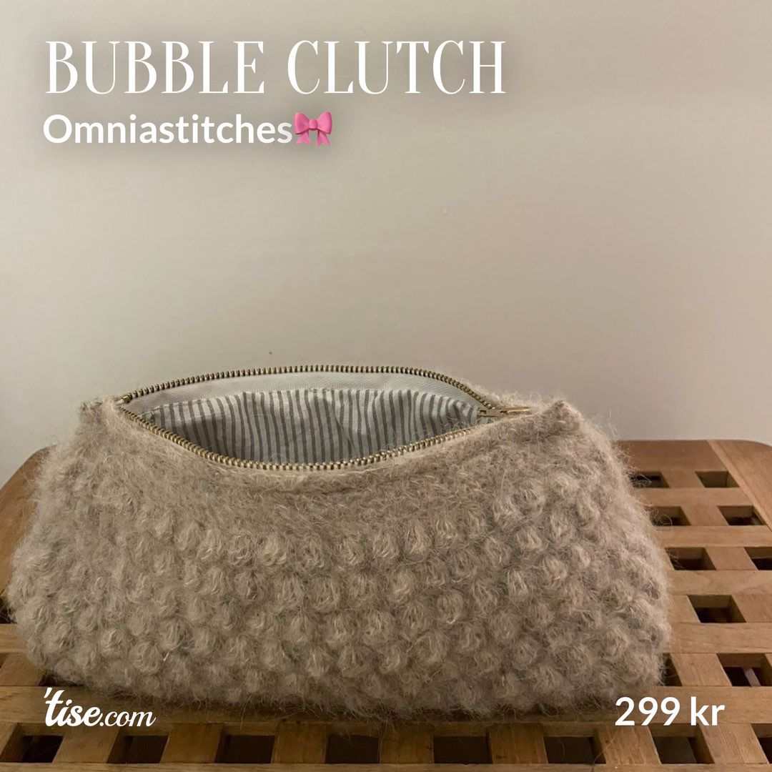 Bubble Clutch