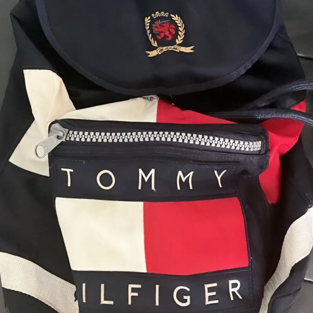 Tommy hilfiger taske