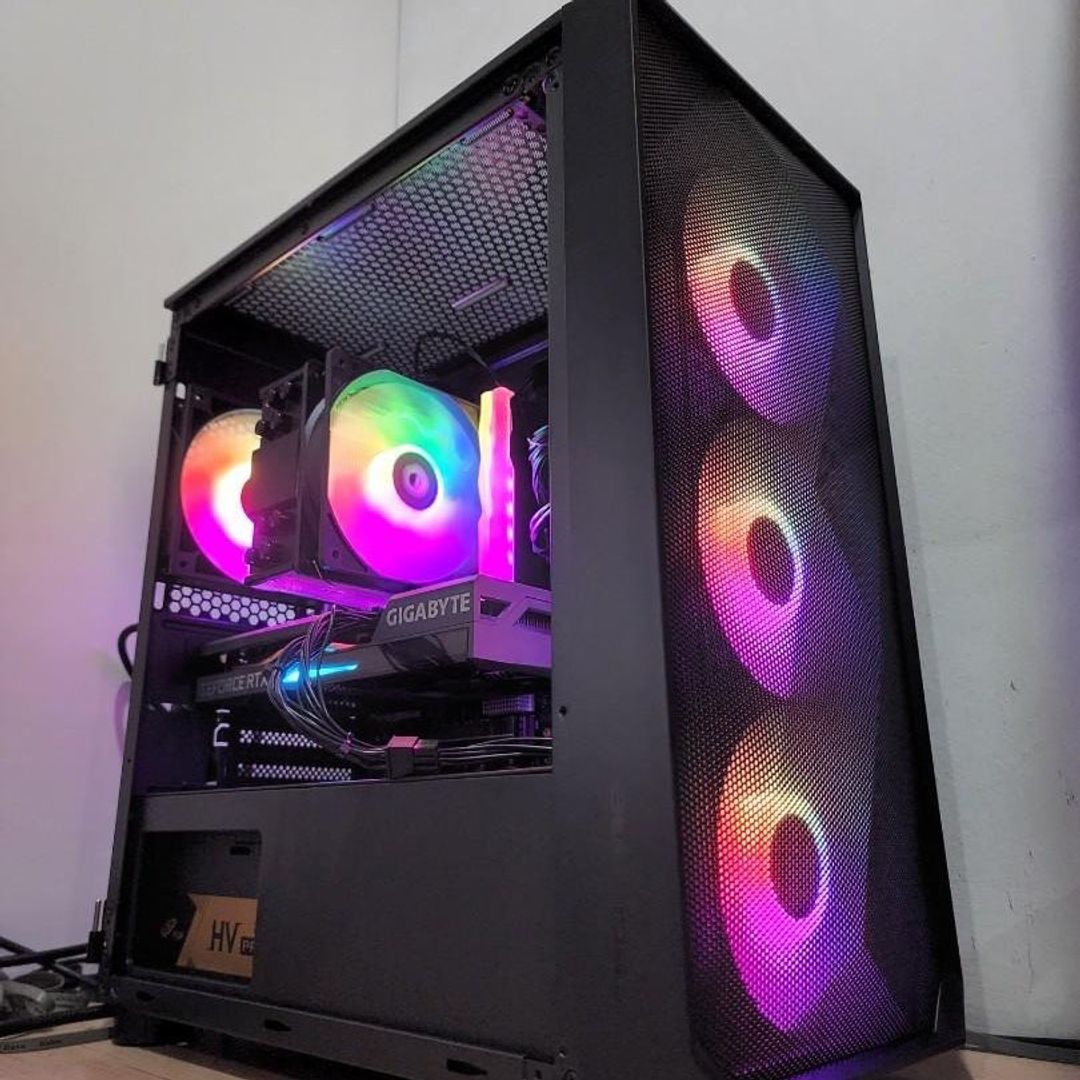 Custom Gaming PC