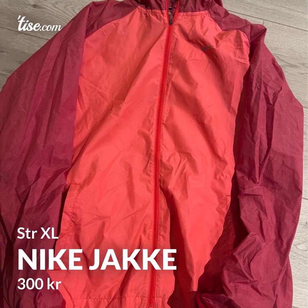 Nike jakke