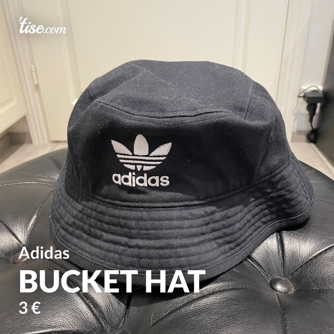 Bucket hat