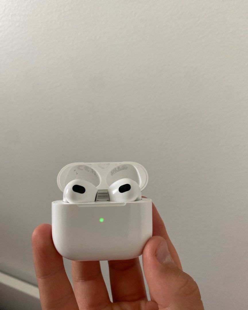 Airpods Gen 3