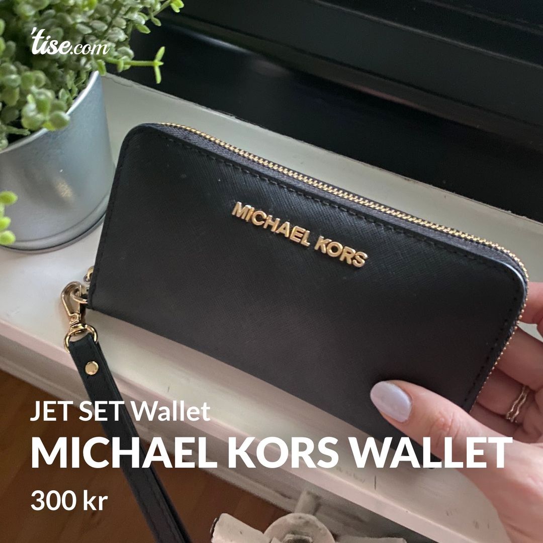 Michael Kors wallet