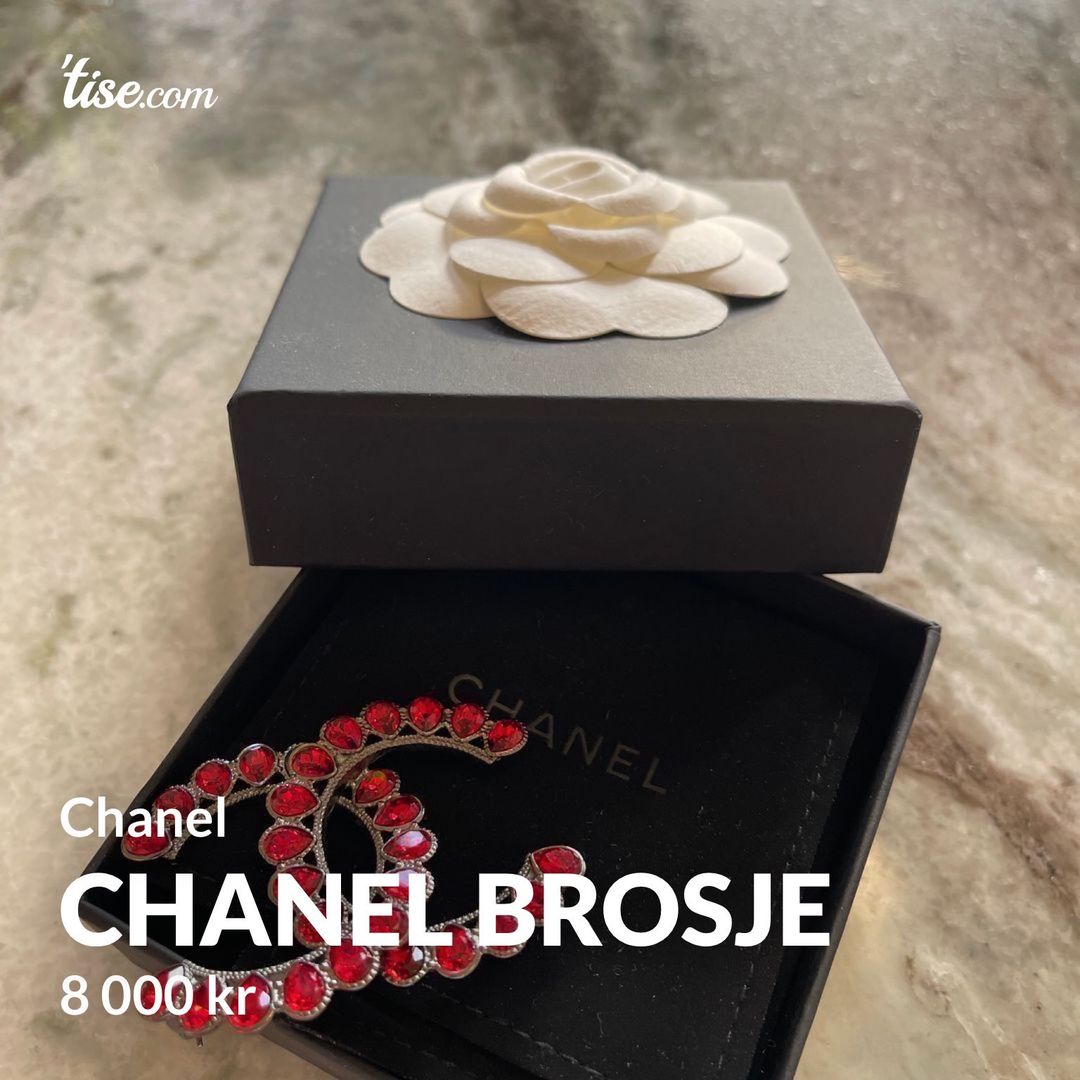 Chanel brosje