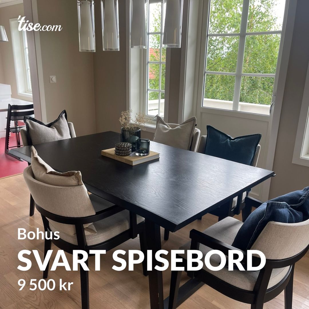 Svart spisebord