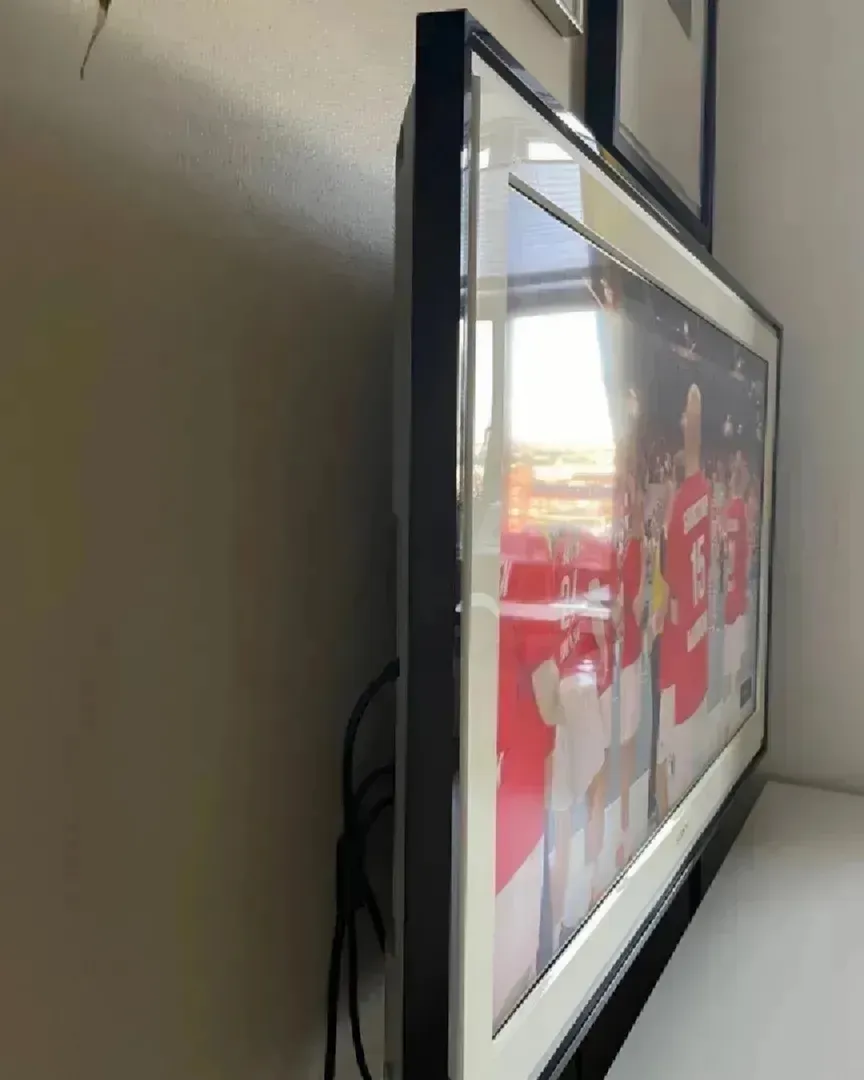 Sony Frame LCD