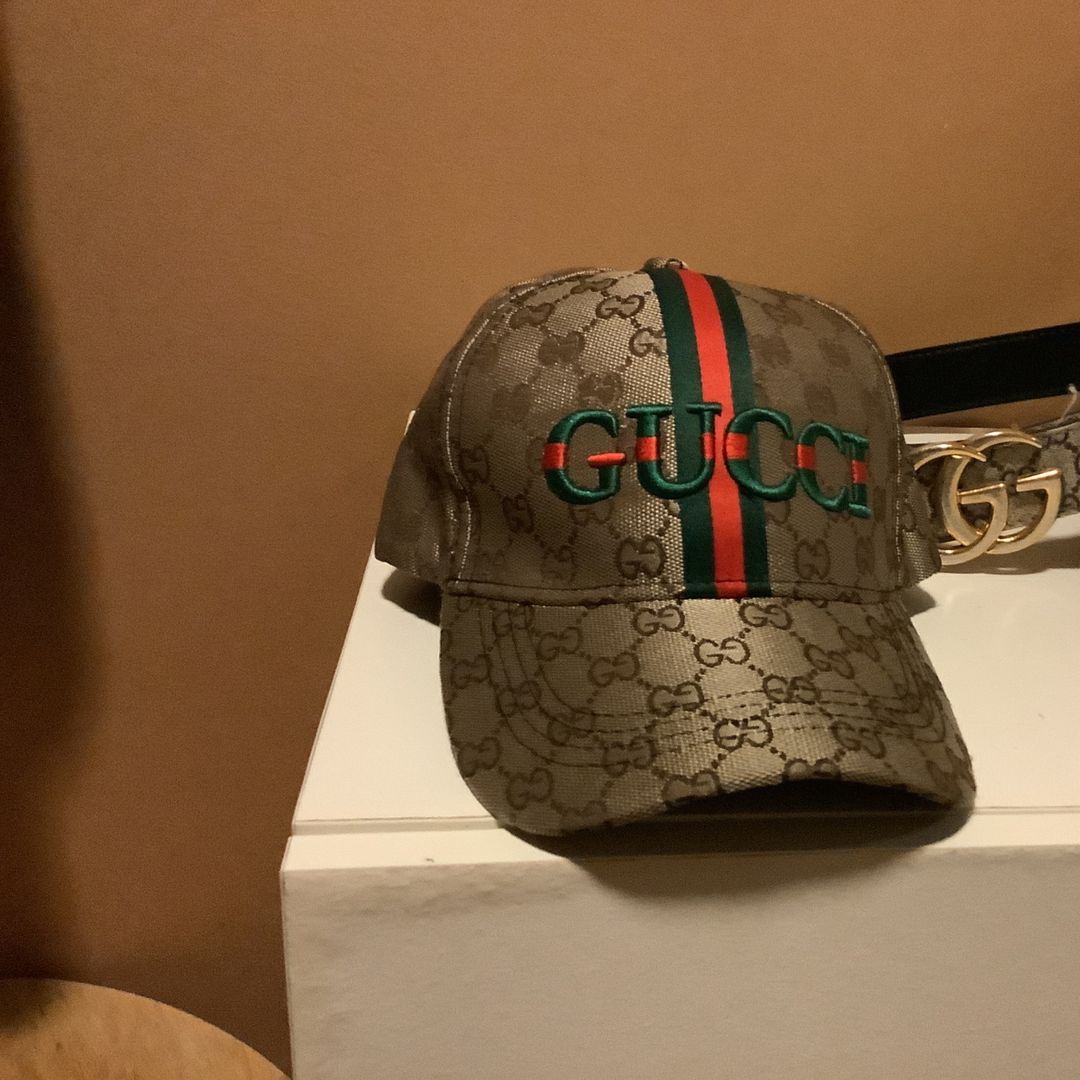 Gucci caps