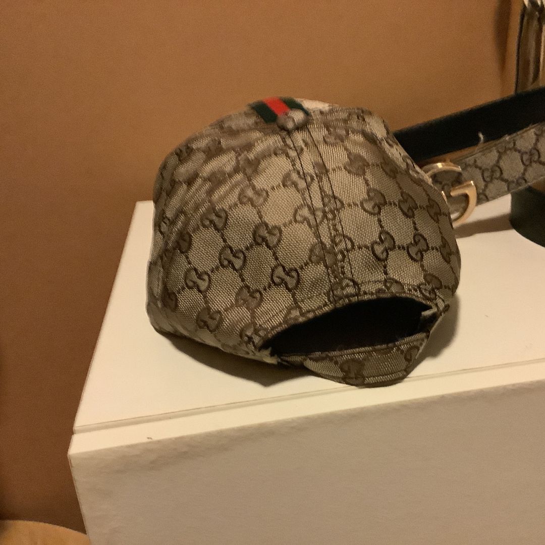 Gucci caps