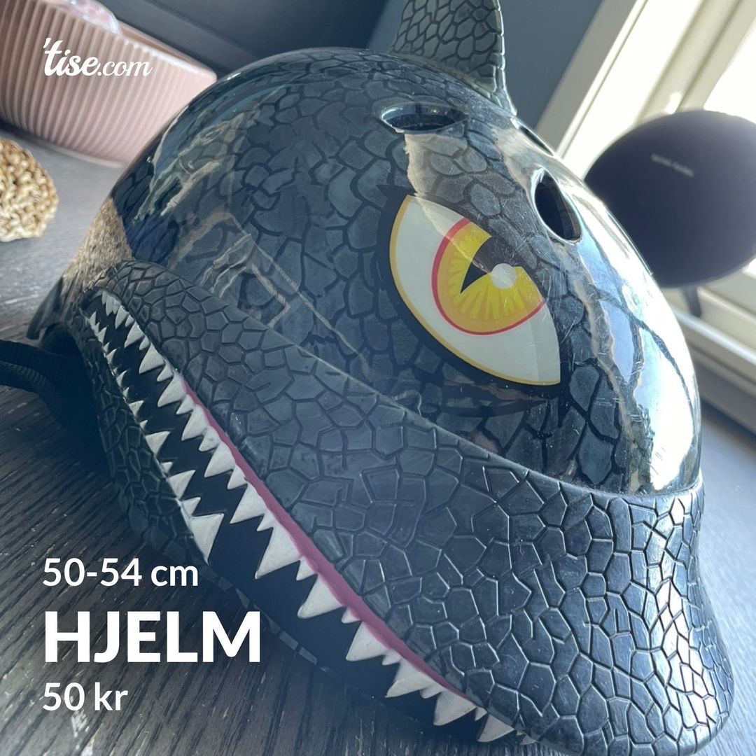 Hjelm