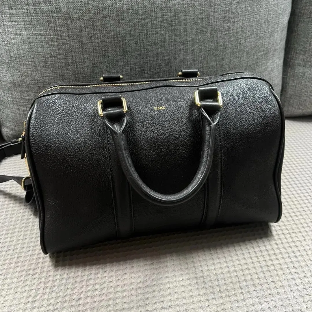 Dark department bag