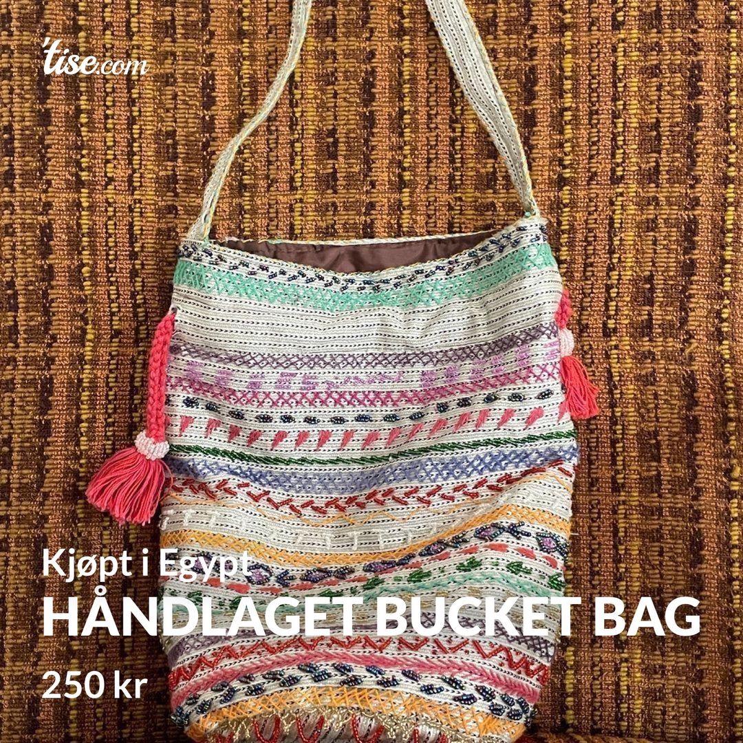 Håndlaget bucket bag