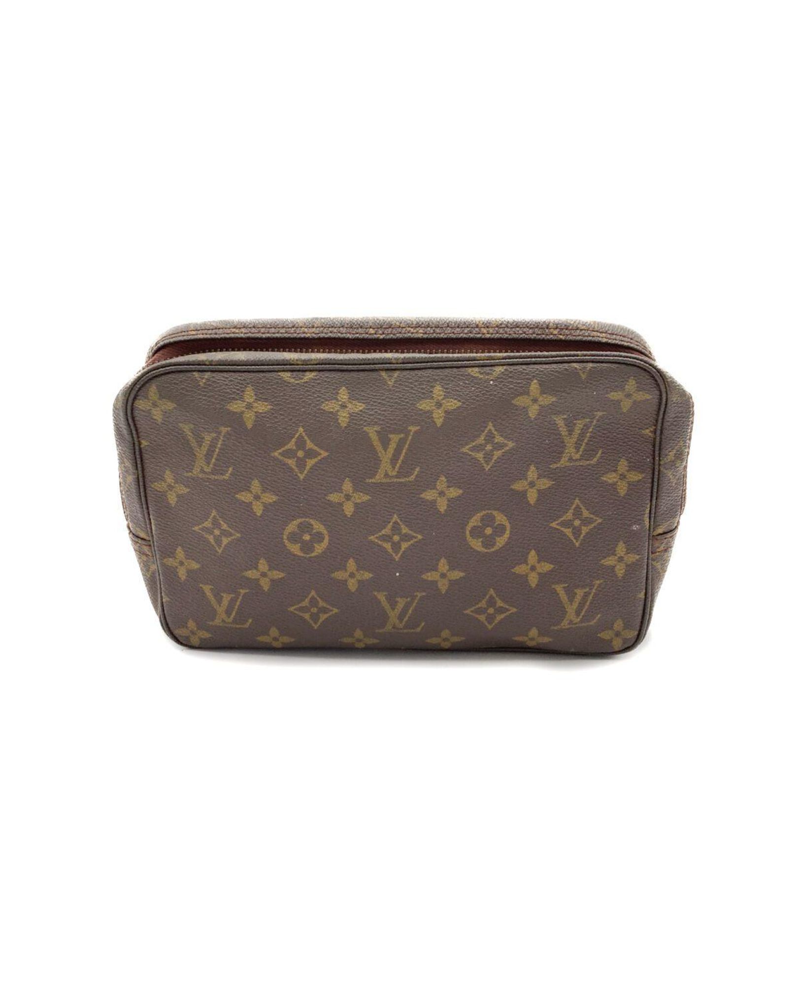 LV small toiletry