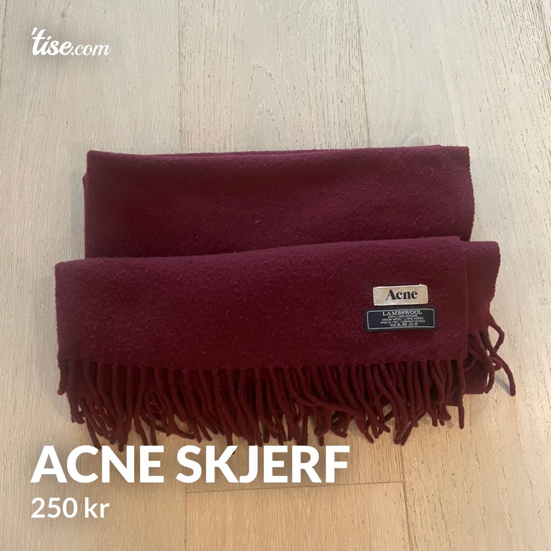 Acne skjerf