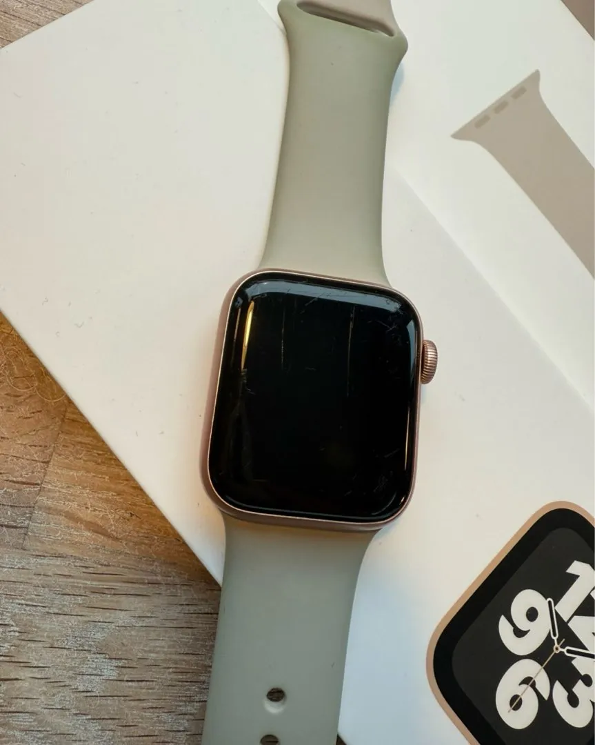 Apple watch SE