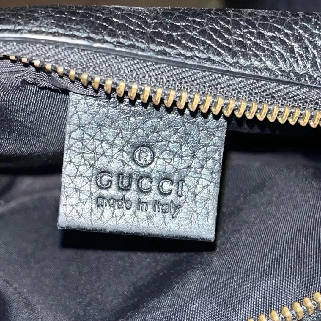 Gucci crossover bag