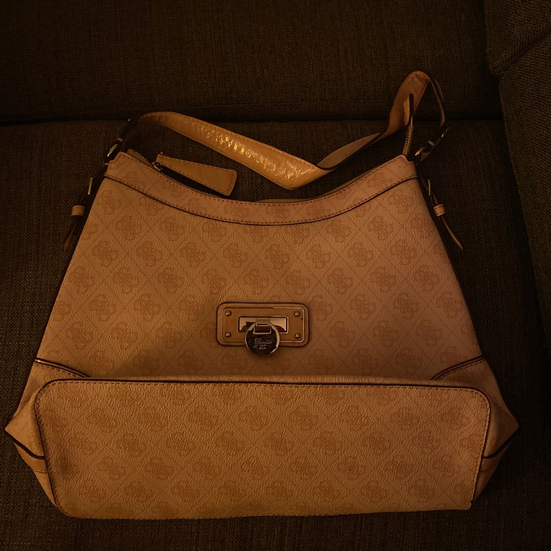 Guess bag