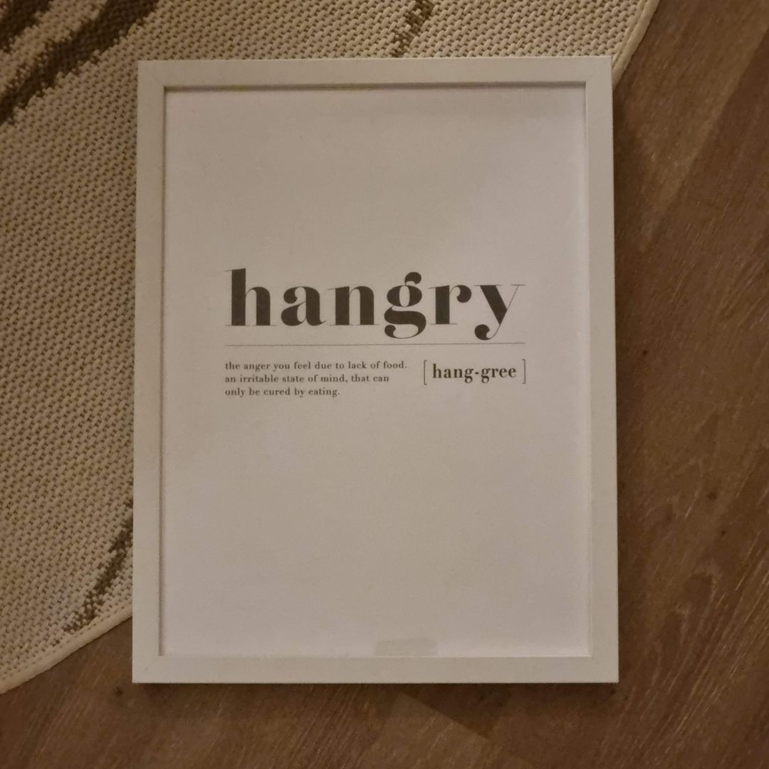 Hangry Desenio