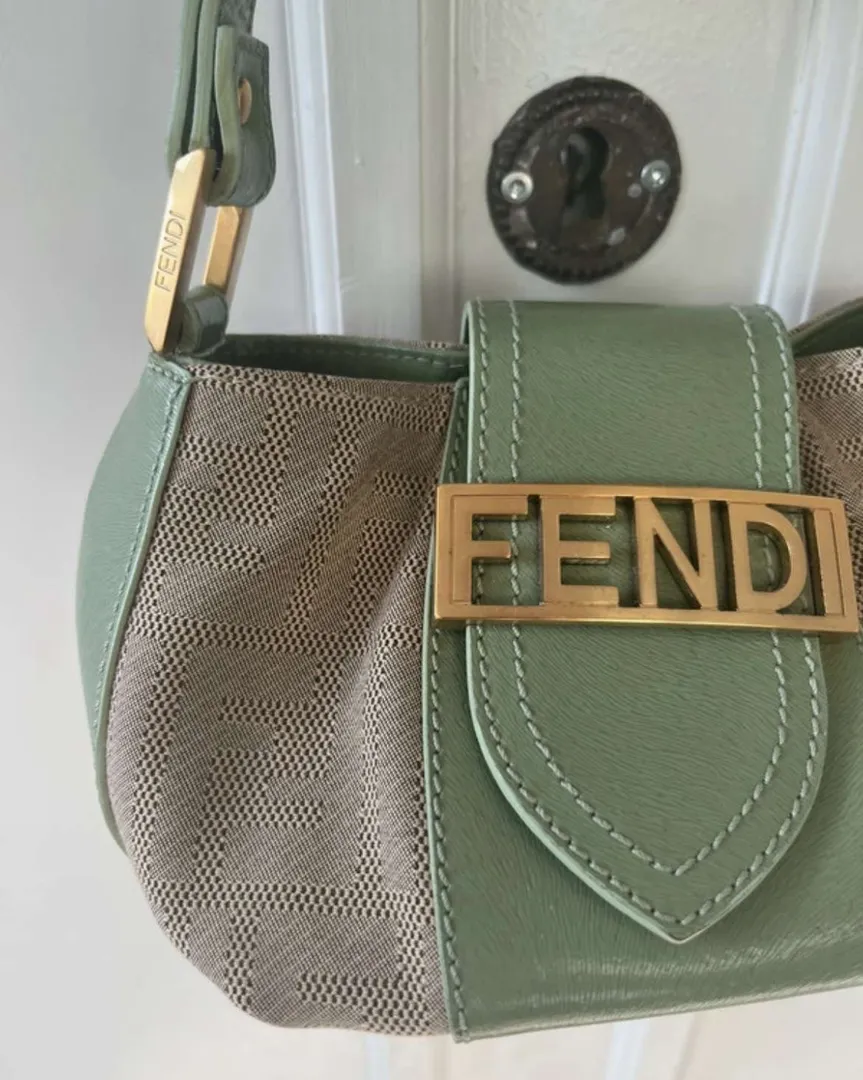 Fendi taske