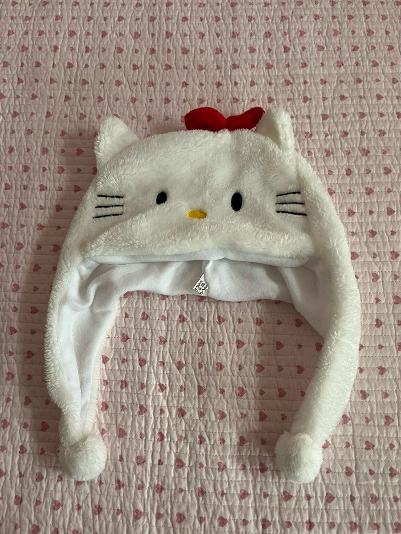 Hello kitty hat