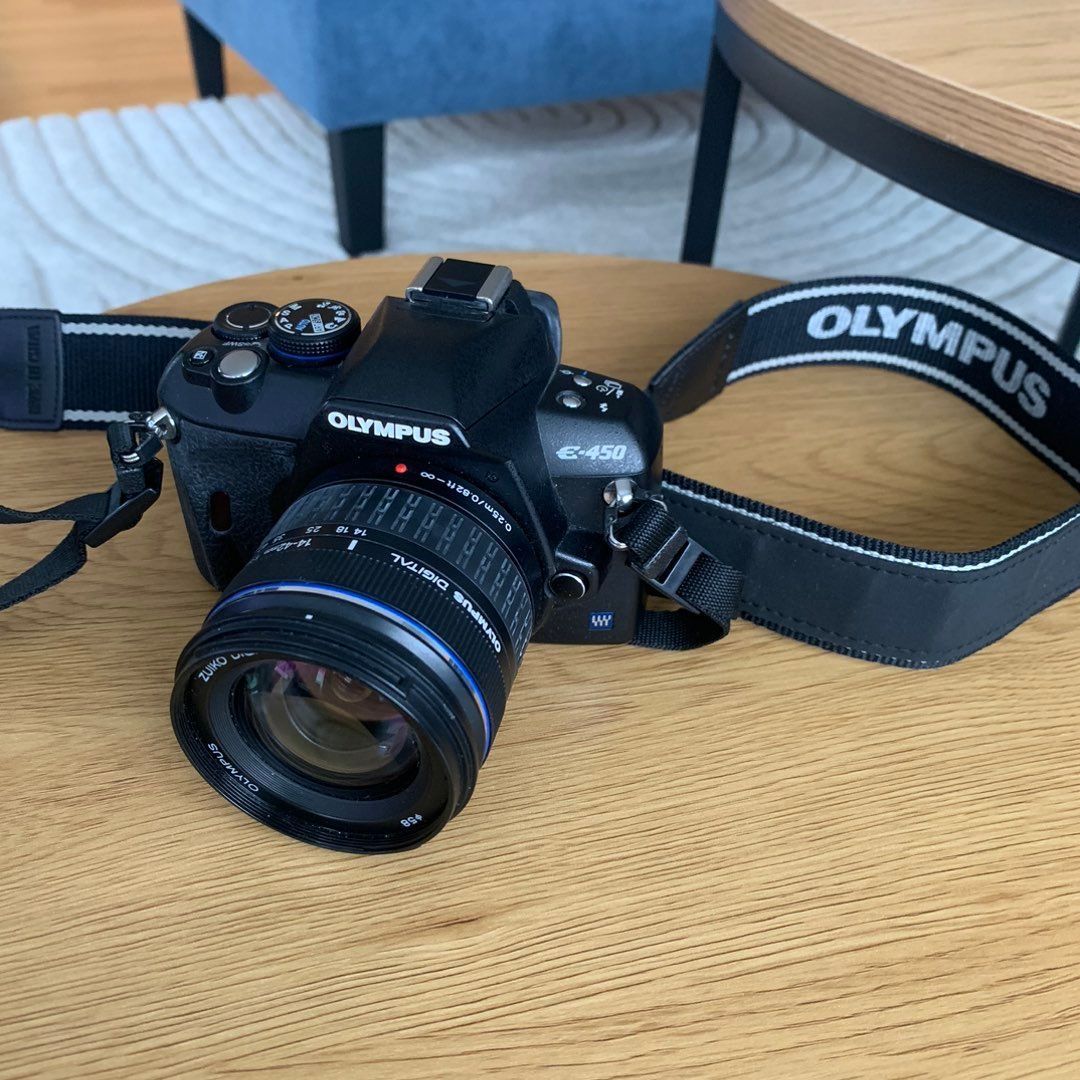 Olympus E-450