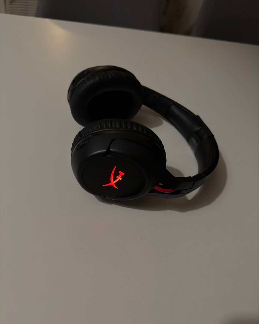 headset, HyperX